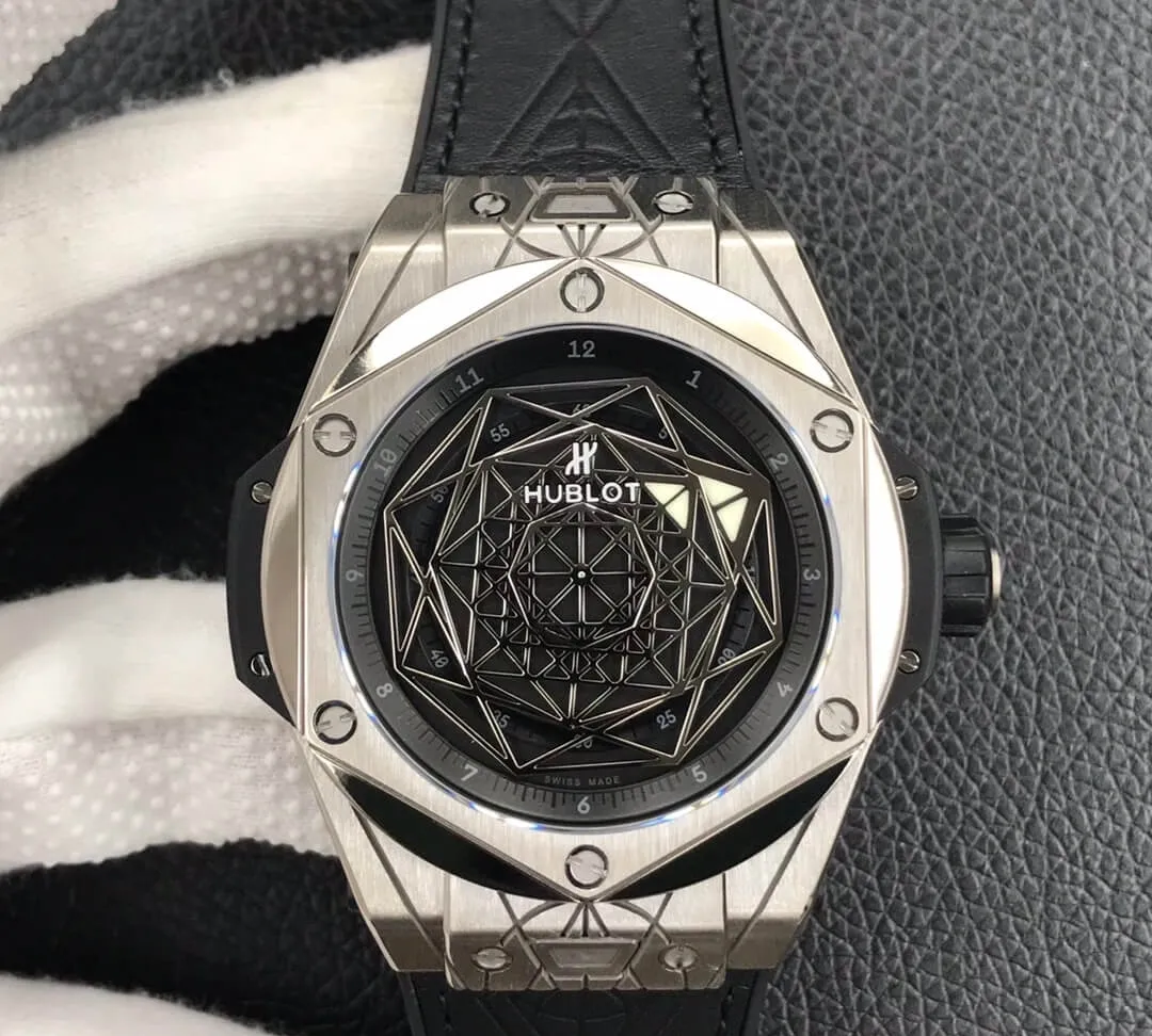 Hublot Big Bang 415.NX.1112.VR.MXM16 WWF Factory 1:1 Best Edition Replica Watch Black Dial Strap